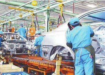 比亚迪不止是做汽车,电池半导体都是行业榜首,还日产口罩500万只