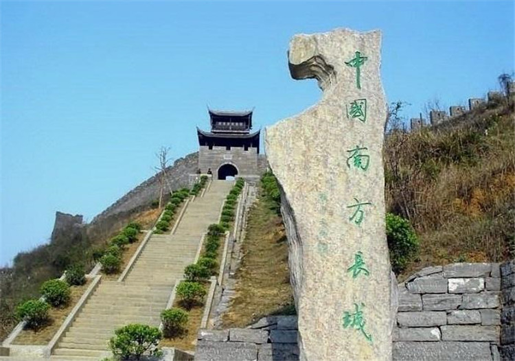 凤凰古城南方长城景区门票(刷身份证入园简单便捷/自驾游赠送导游服务)